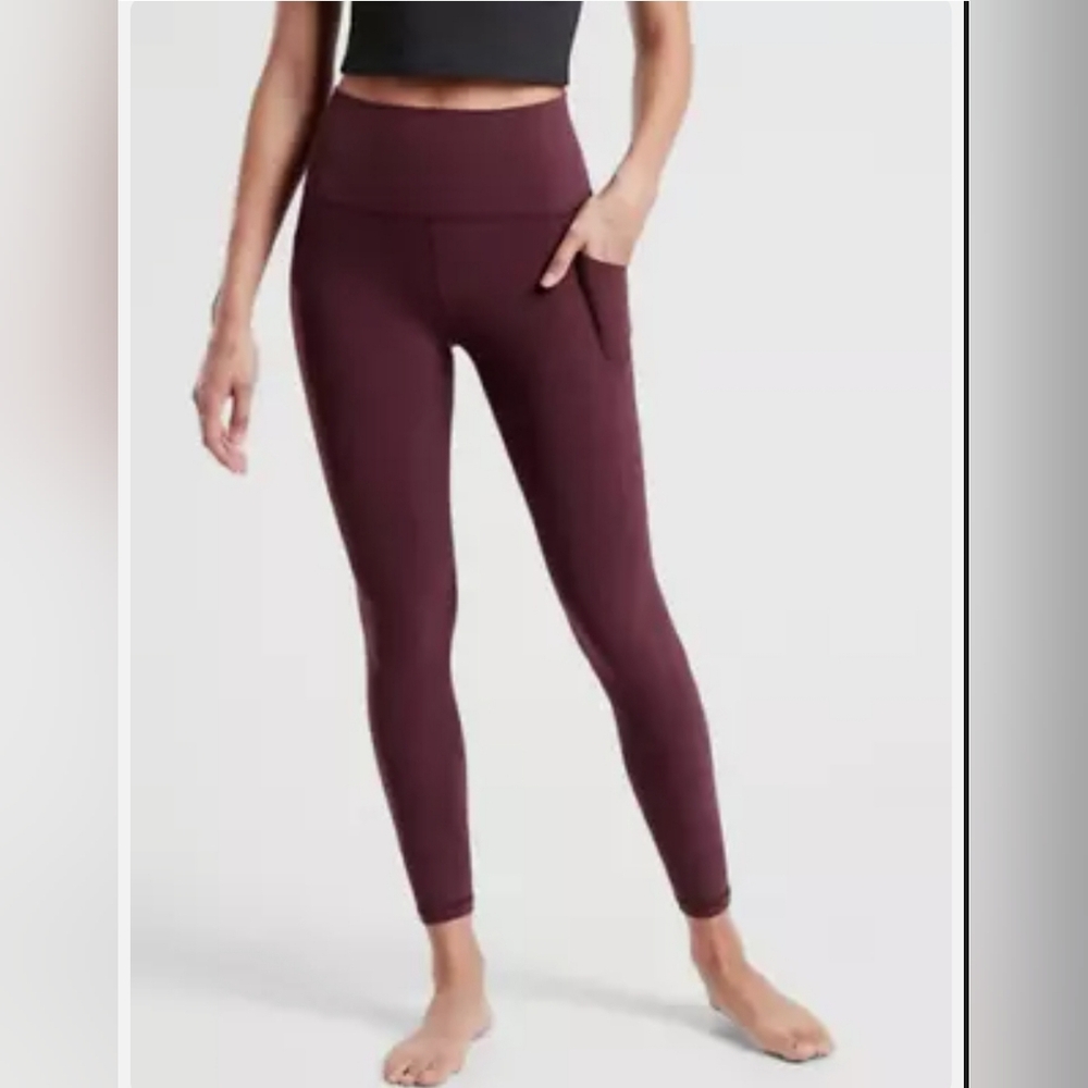 ATHLETA Ultimate Stash Leggings Medium Tall
